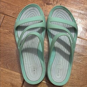 Crocs Women's Mint Green Sandals Size 6
